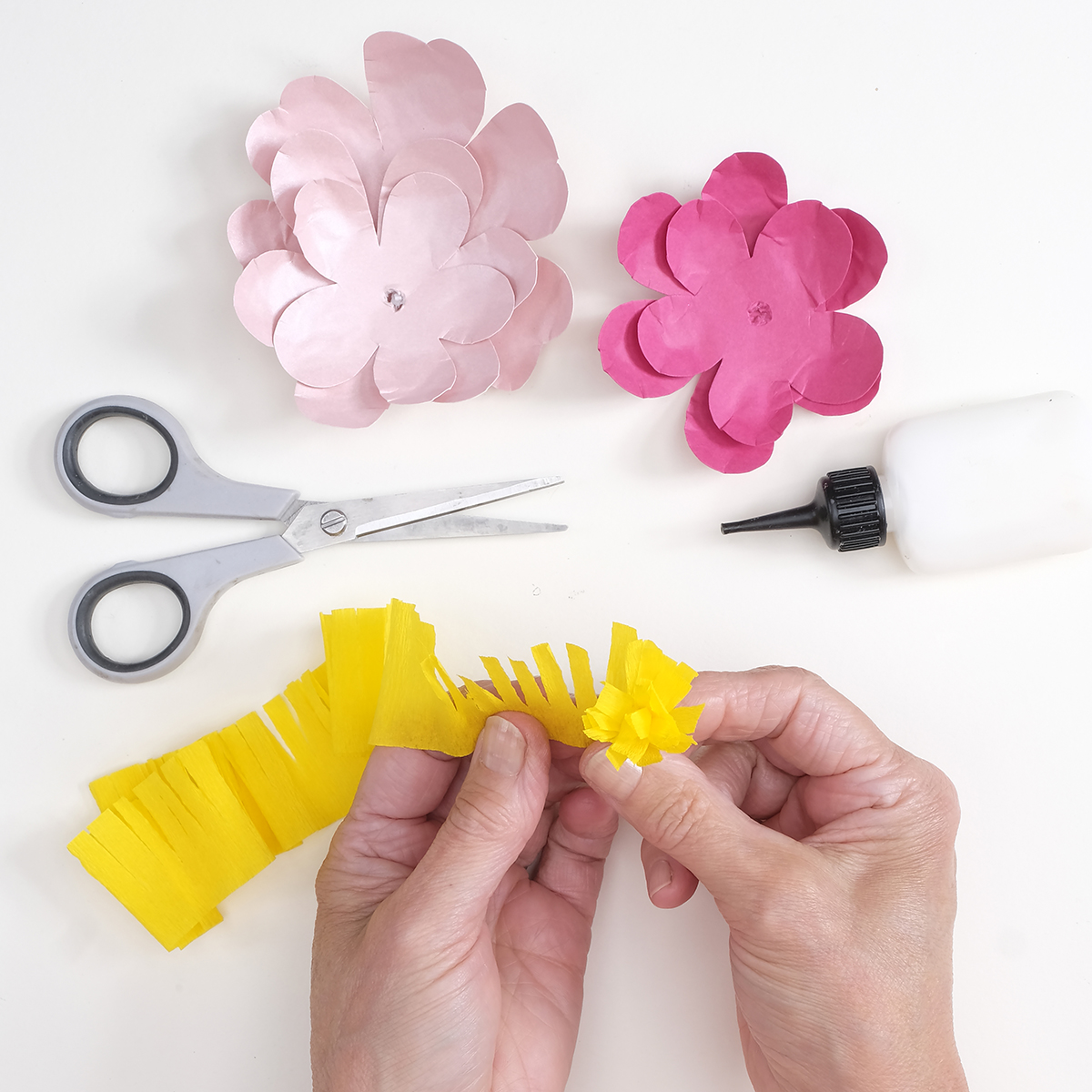 How to make a paper flower garland step 06