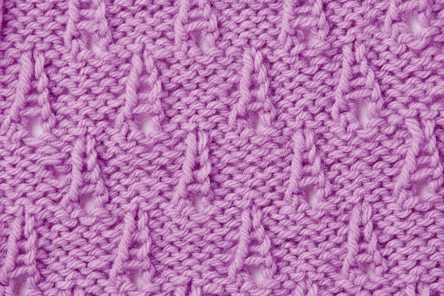 Lace knitting stitches Tiny Triangles