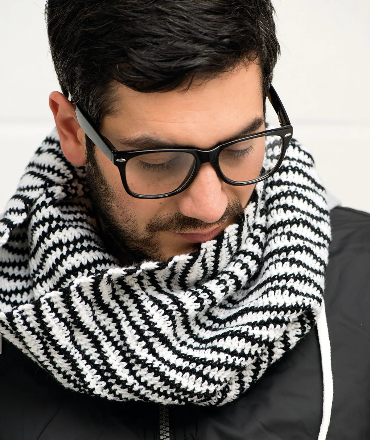 free_mens_scarf_crochet_pattern_alt.