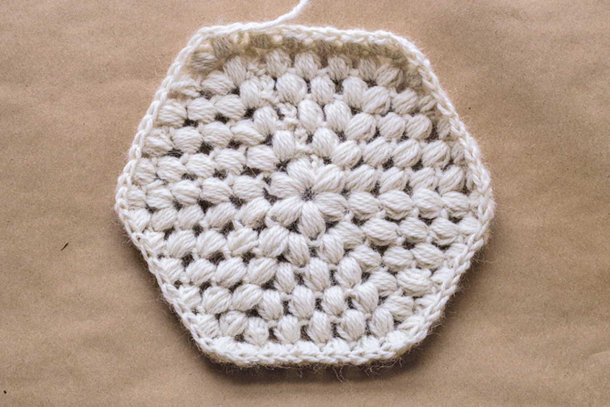 how to crochet a hexagon wall hanging image 03 – free hexagon crochet pattern