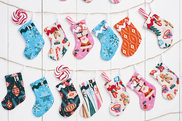 How to sew advent calendar Christmas stockings