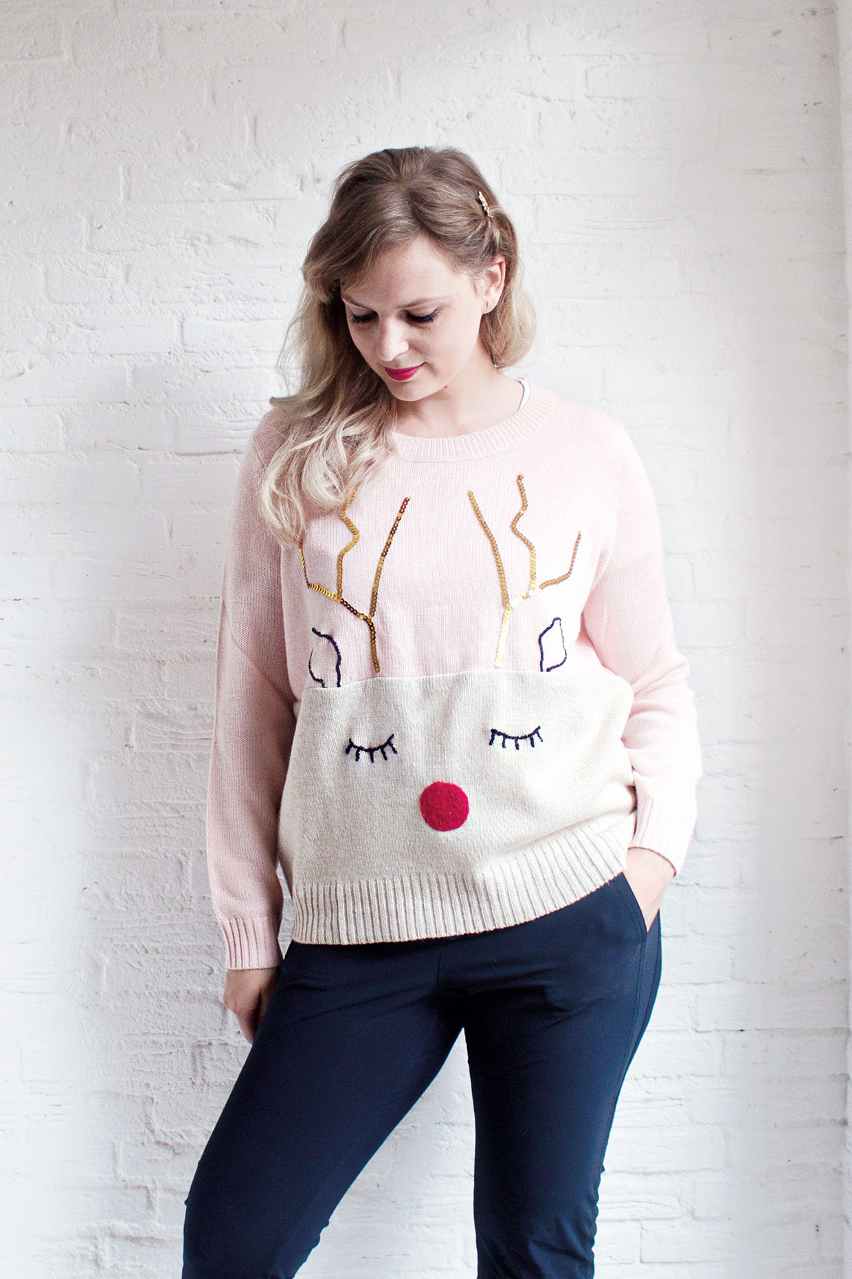 How to sew your own Christmas jumper