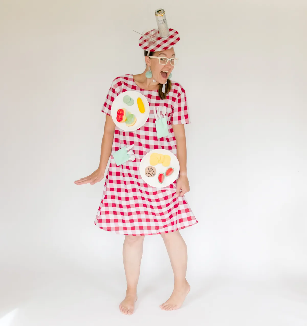 Picnic table costume by Ohyaystudio.com