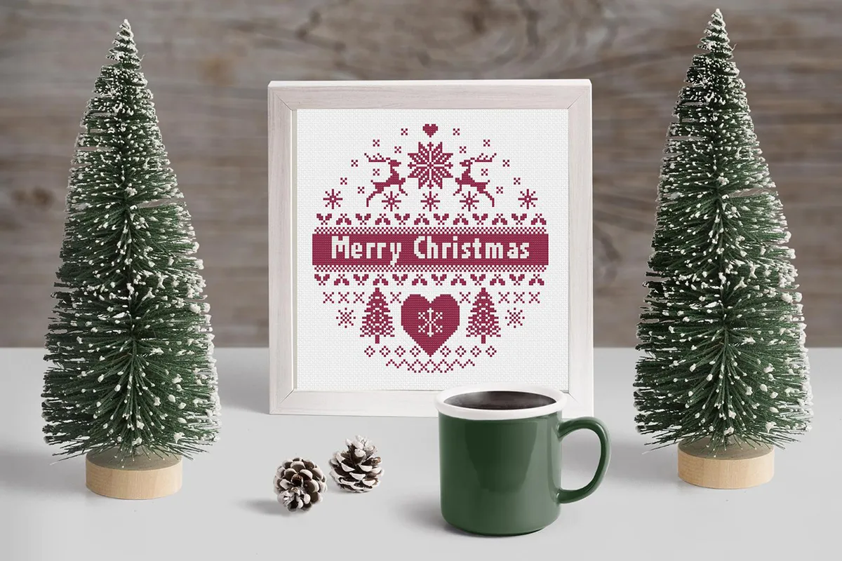 Merry Christmas Cross Stitch Kit - Beginners Counted Cross Stitch - Xmas  Fairy Lights DIY Craft Kit - Make your own Christmas Decoration
