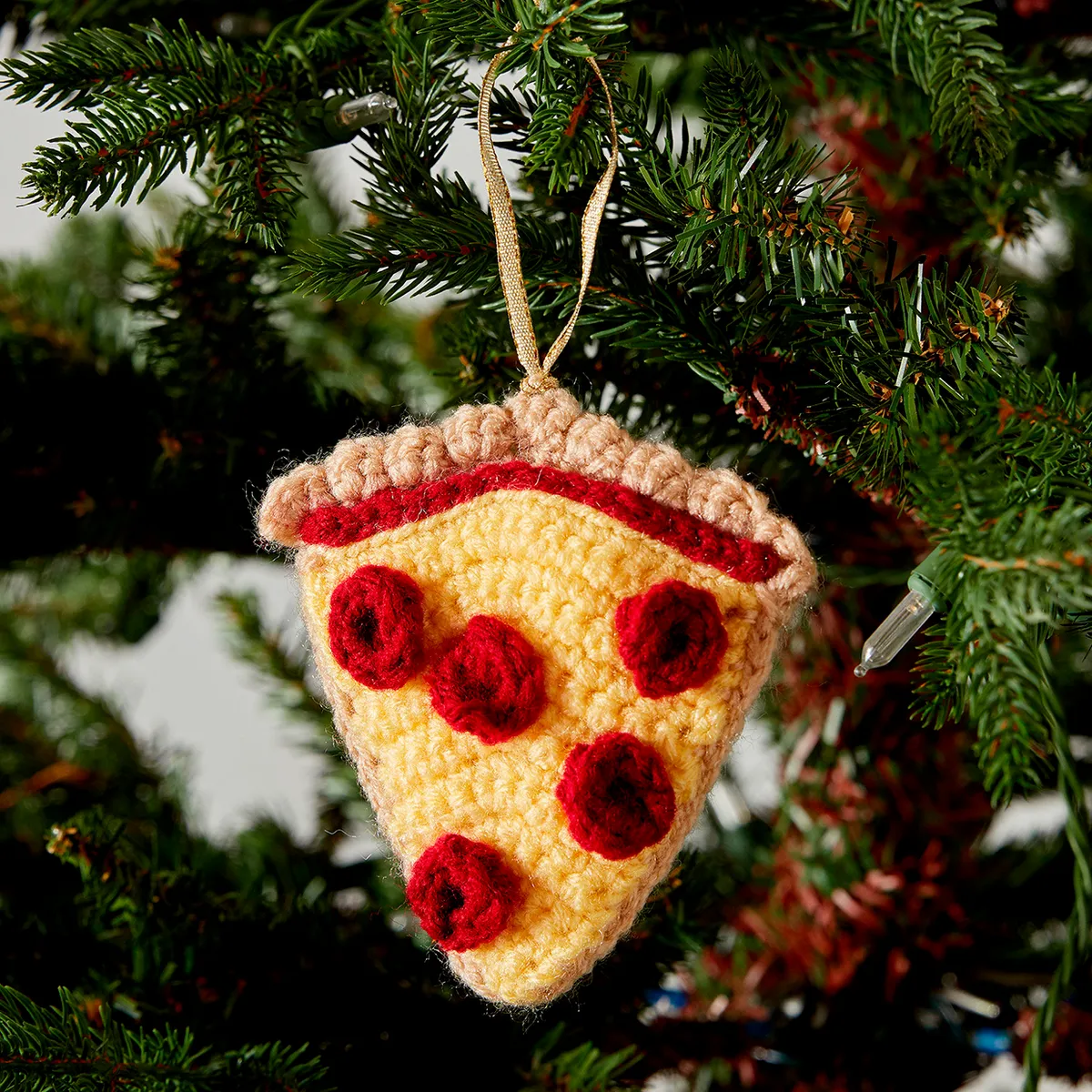 Pizza decoration crochet pattern