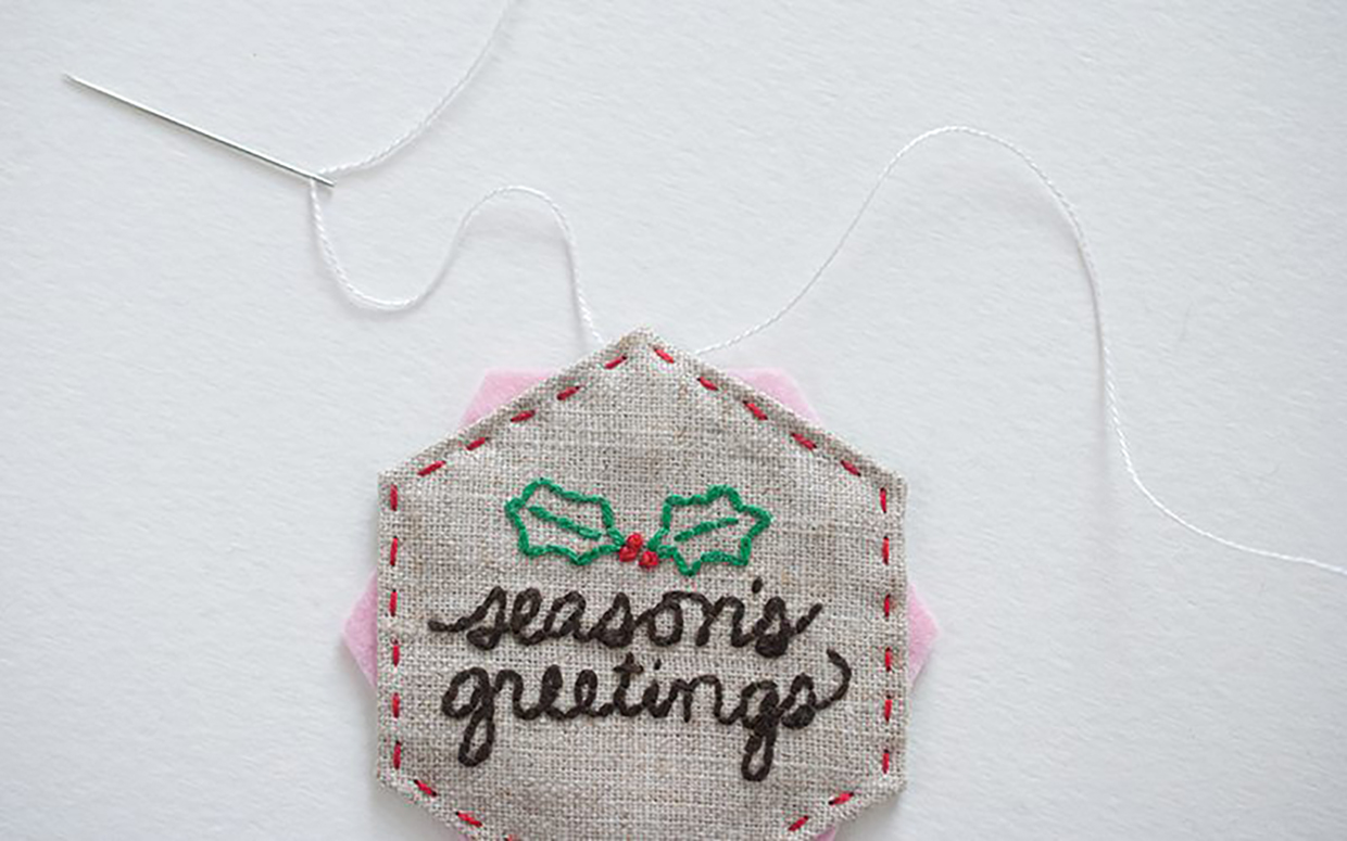 Free christmas embroidery patterns