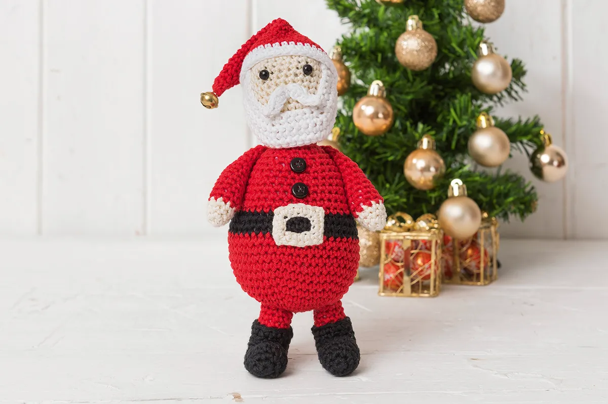 Free Crochet Santa pattern main