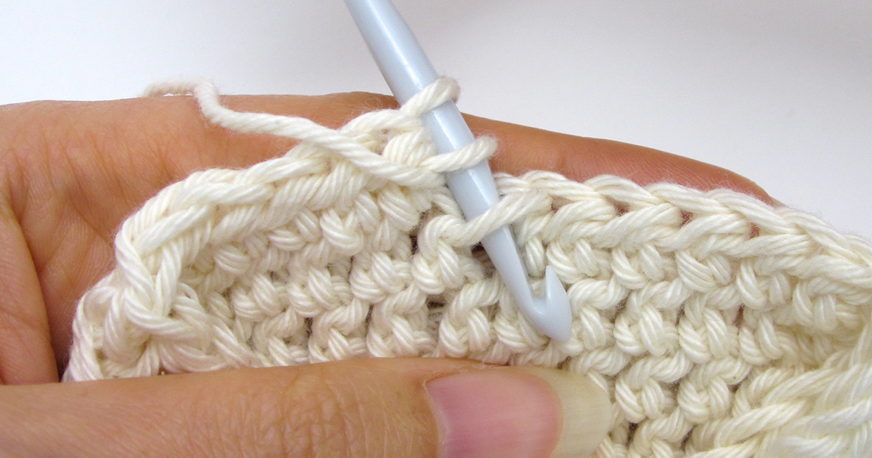 How to crochet knit stitch – htr knit stitches – step 02