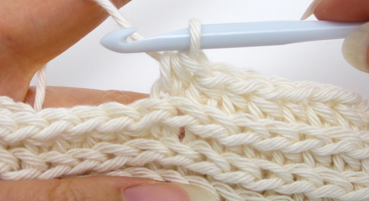 How to crochet knit stitch – htr knit stitches – step 04