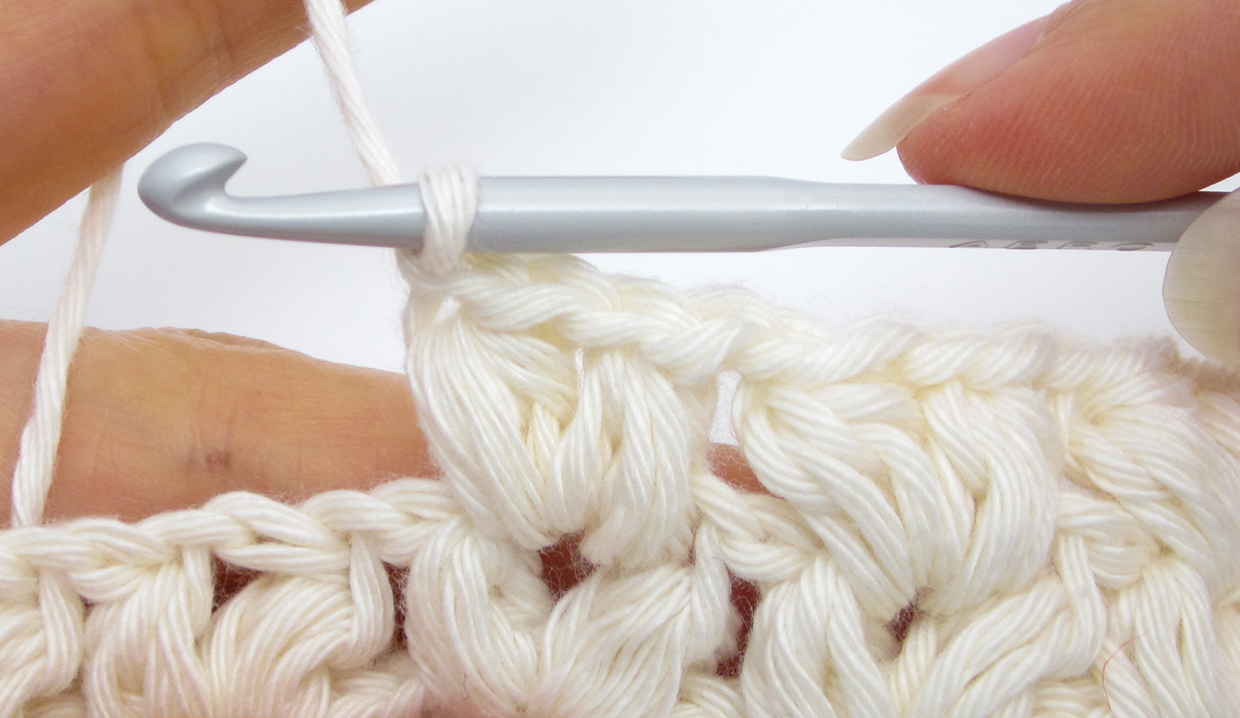 How to crochet knit stitch – puff knit stitches – step 07