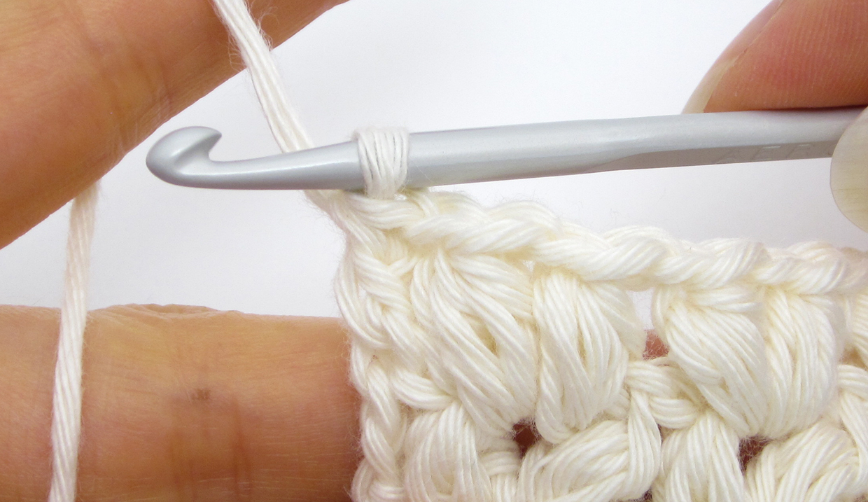 How to crochet knit stitch – puff knit stitches – step 08