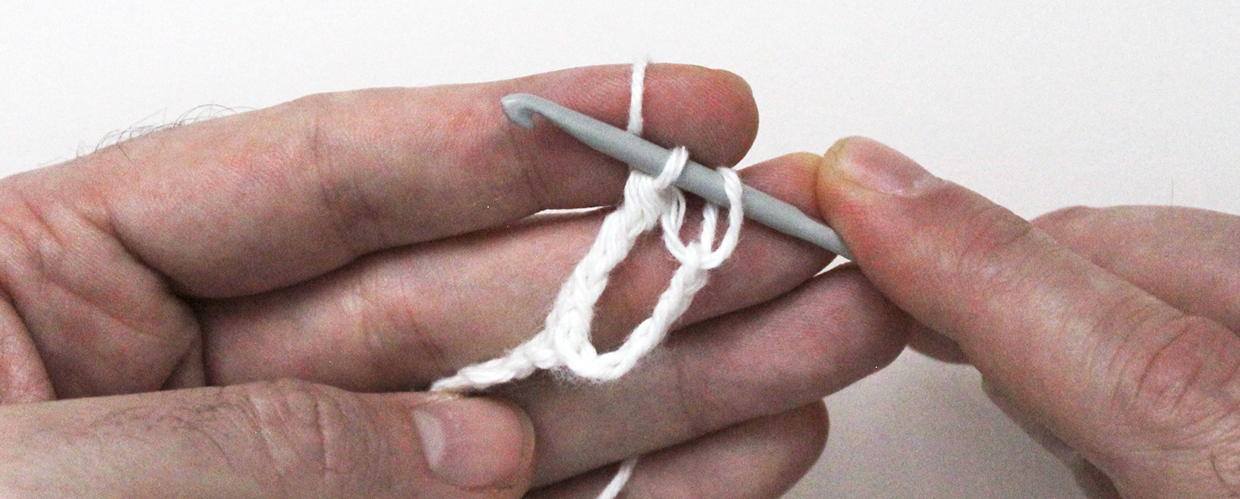 How to crochet triple treble step 09