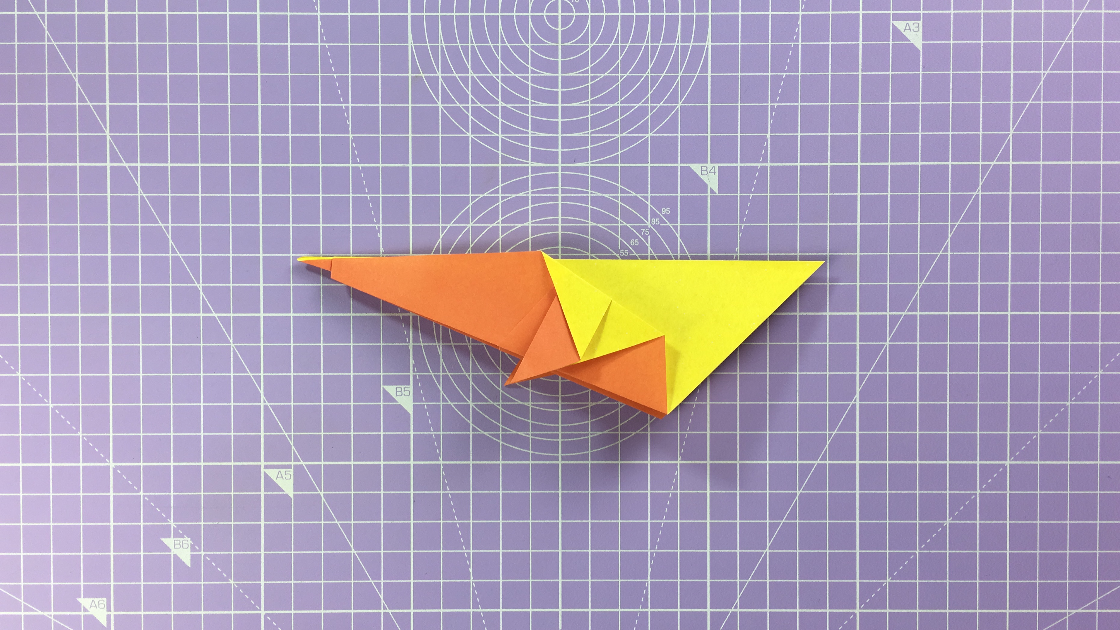 How to make an origami duck – step 10b