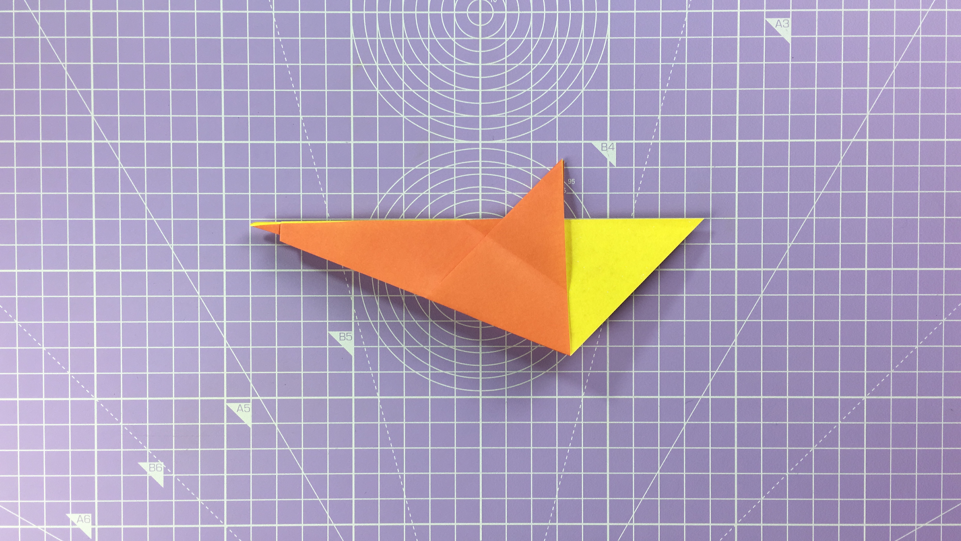 How to make an origami duck - step 11b