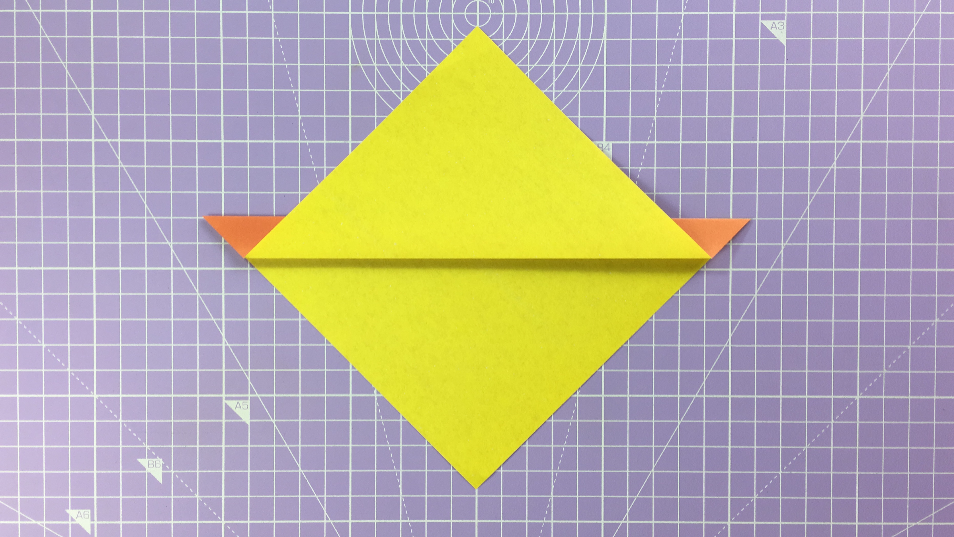 How to make an origami duck – step 2