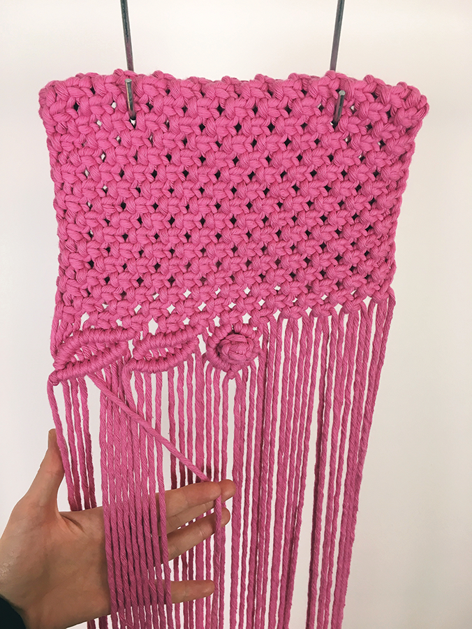 CLASS101+ | Making macrame bags that can be easily woven to the end with  the colors of Jeju