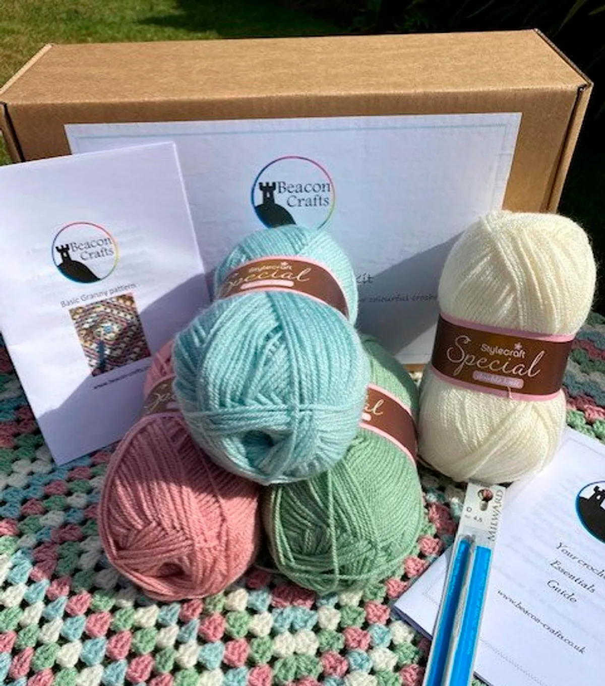 Crochet Starter Kit - everything a beginner needs - Little Conkers