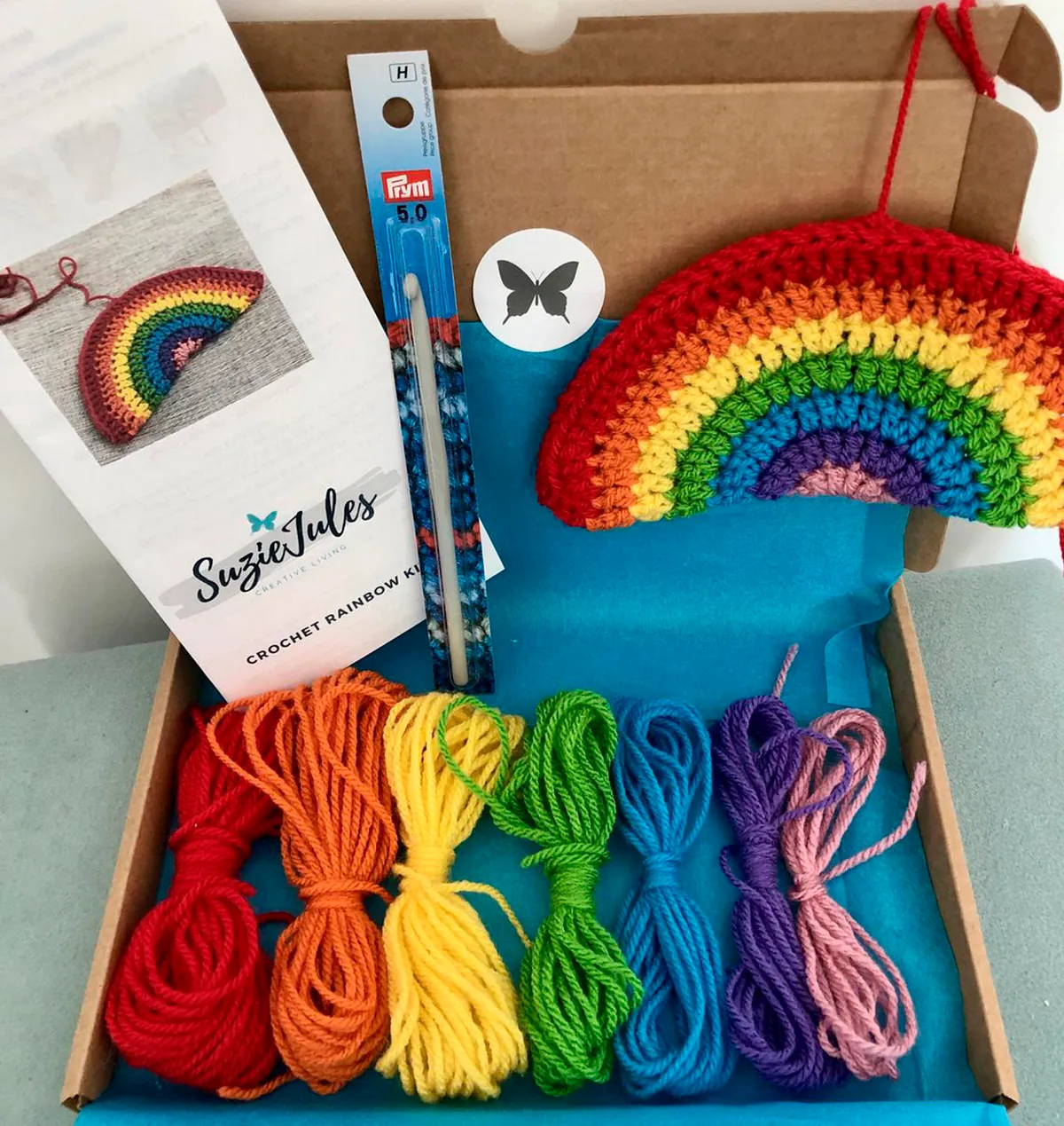 crochet_rainbow_kit