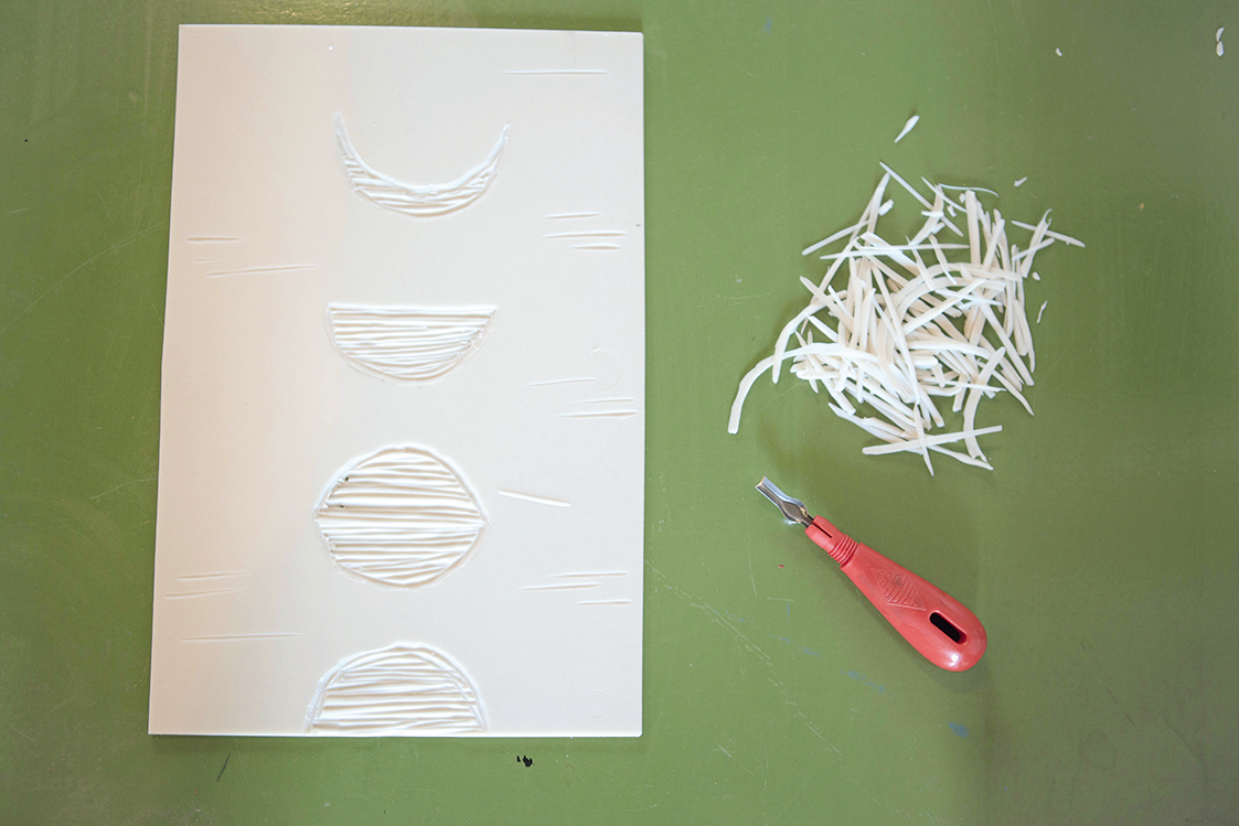 diy lino printing phases of the moon step4
