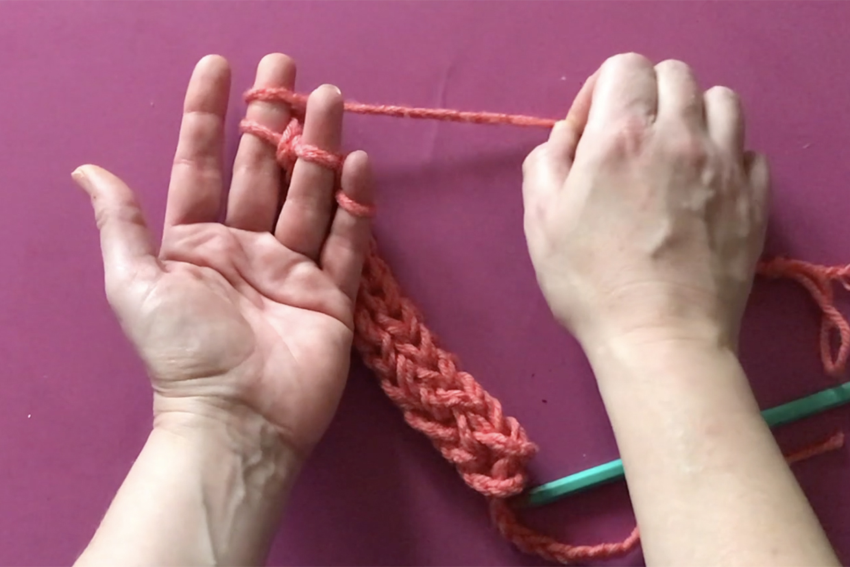 how to finger knit step 9