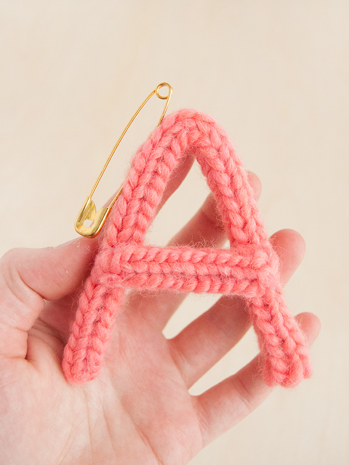 How to French knit for beginners – Easy French knitting instructions -  Gathered
