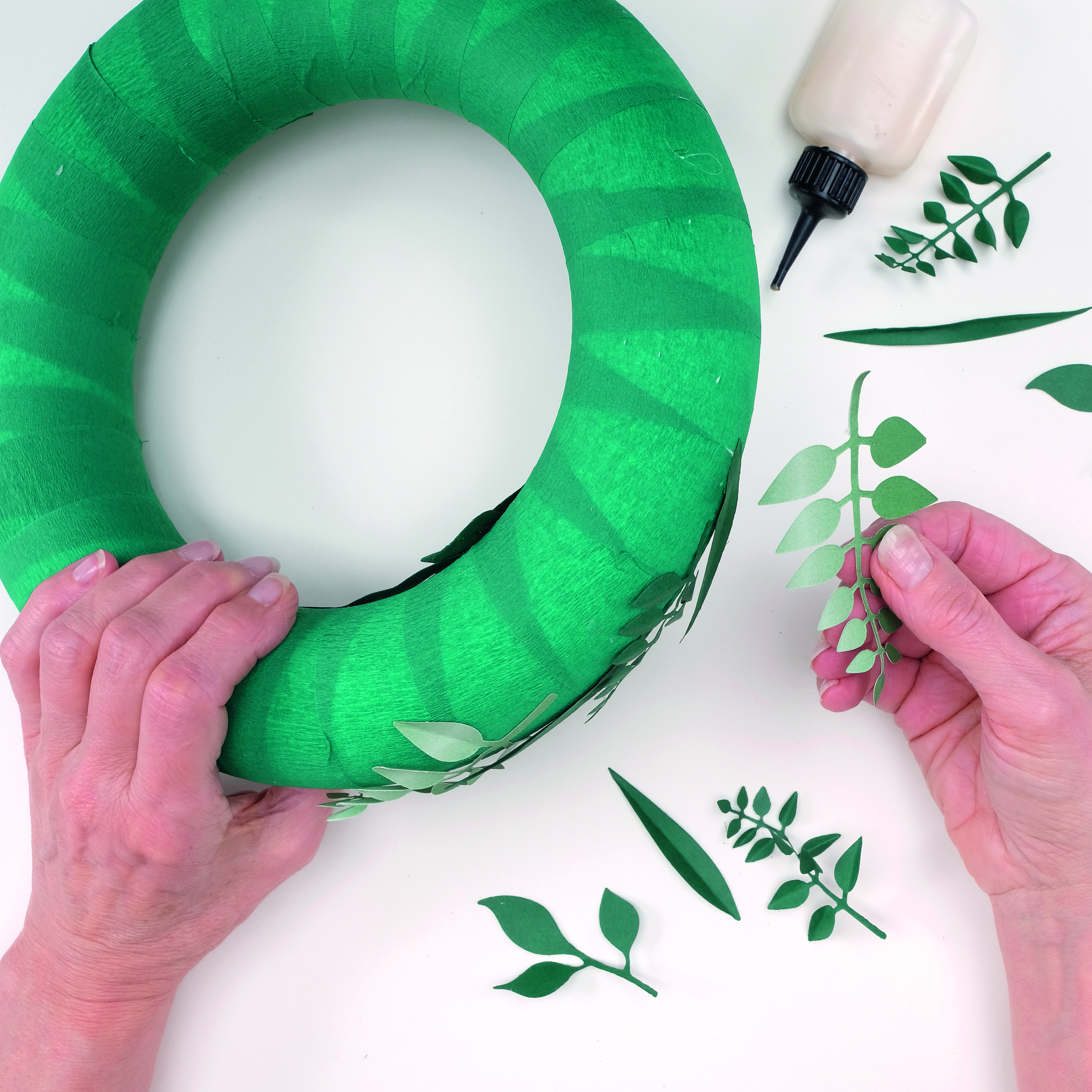How to make a summer wreath – step 6