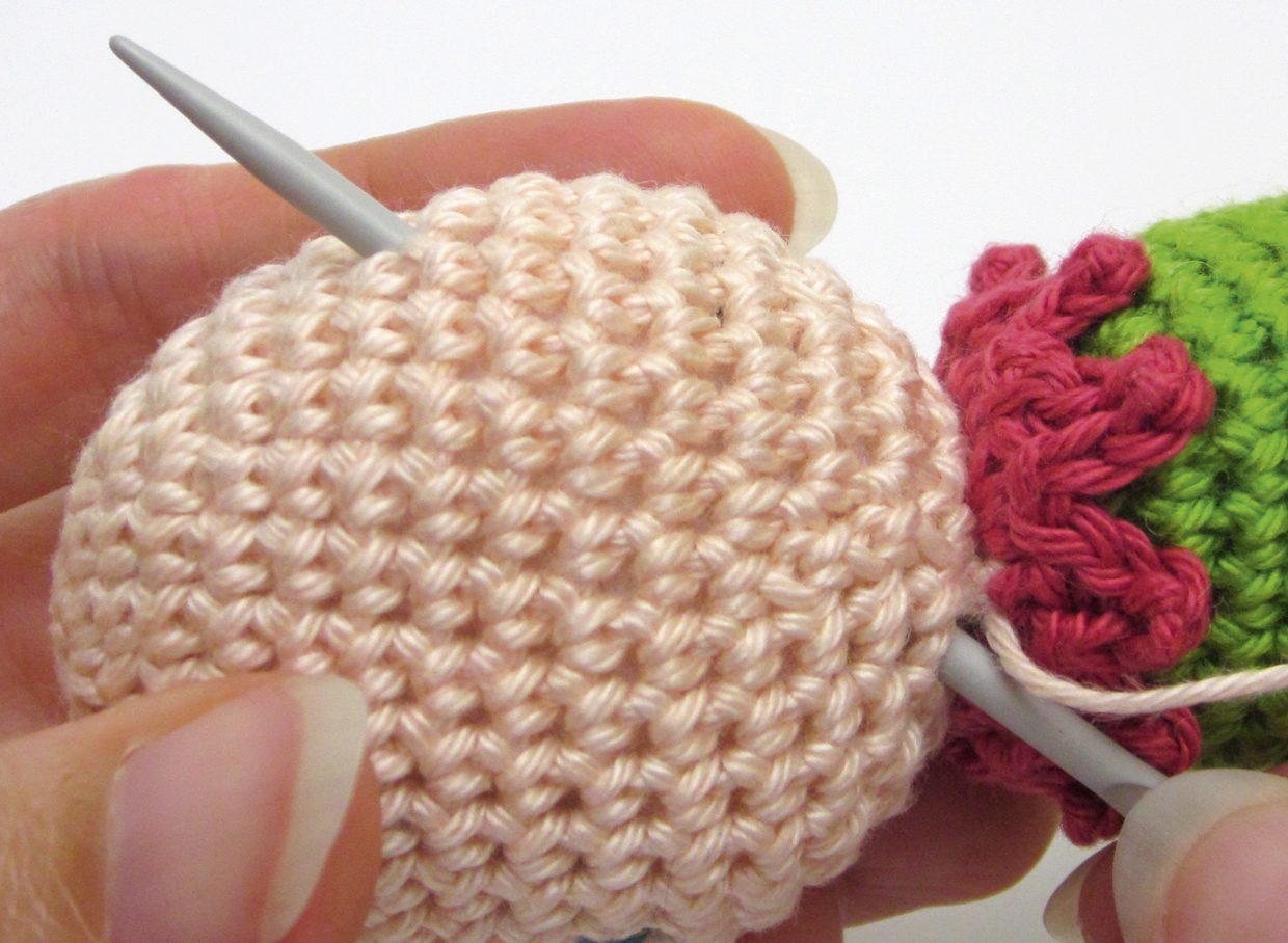 How_to_join_amigurumi_step_08