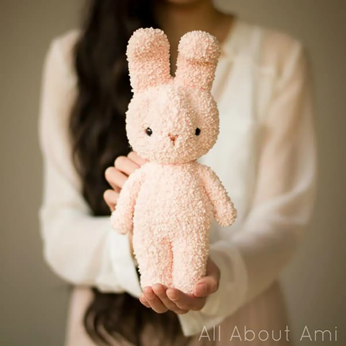 free boucle bunny amigurumi crochet pattern