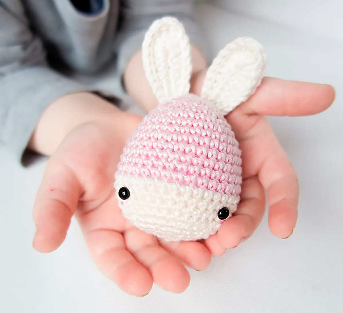 free crochet easter bunny egg pattern