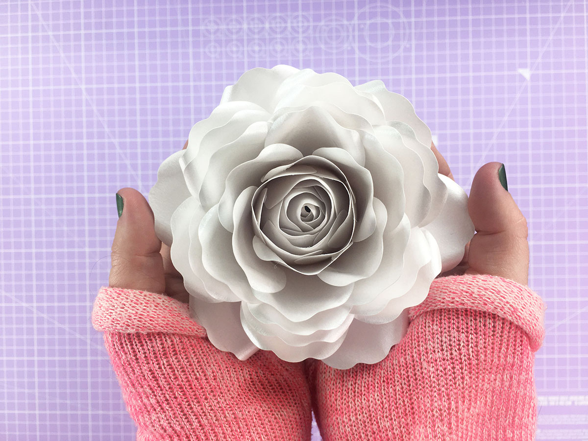 How to make a paper flower Step-11B