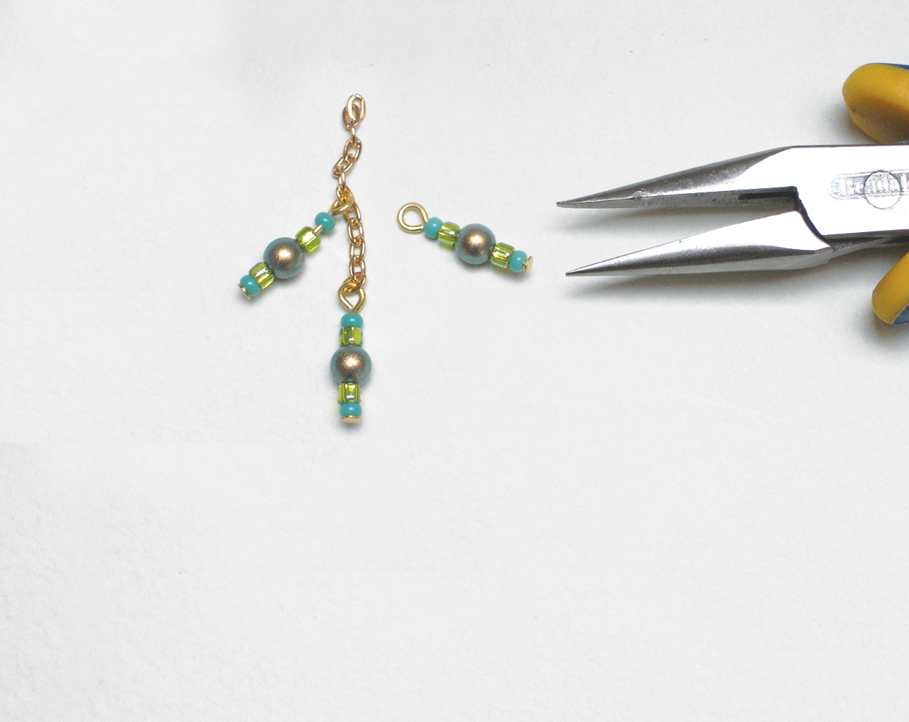 How to make peacock feather earrings