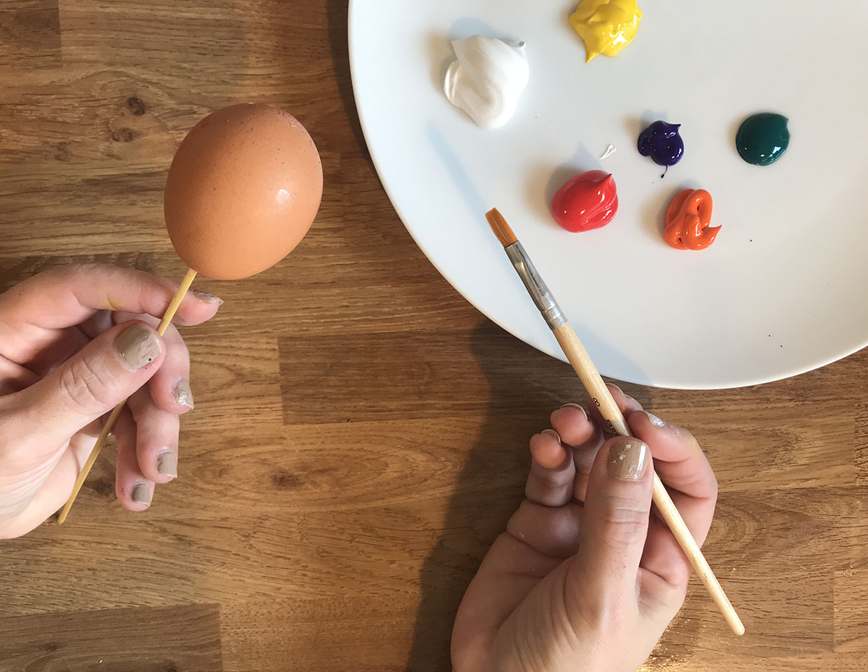 How to paint eggs for easter step 1