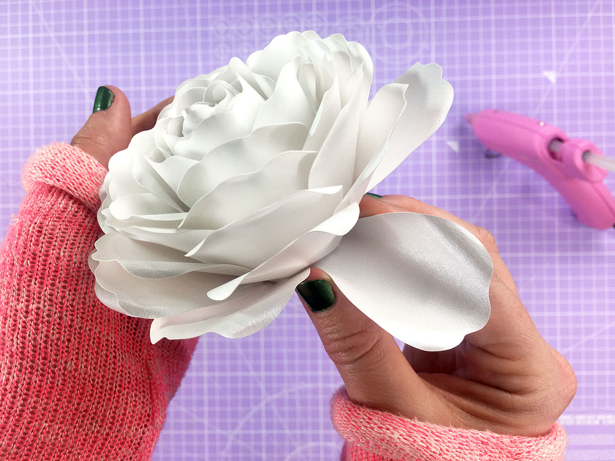 How to make a paper flower Step-11