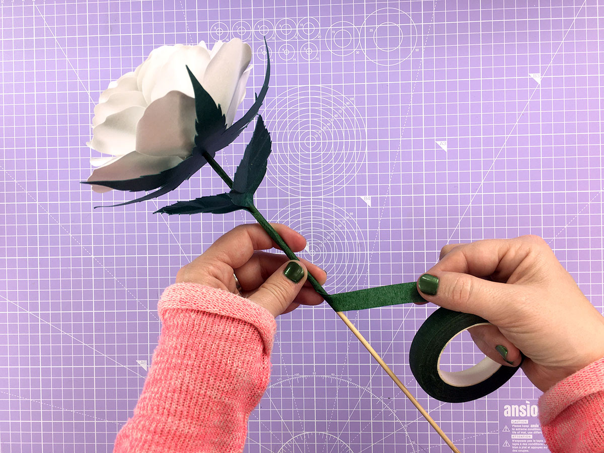 How to make a paper flower Step-15
