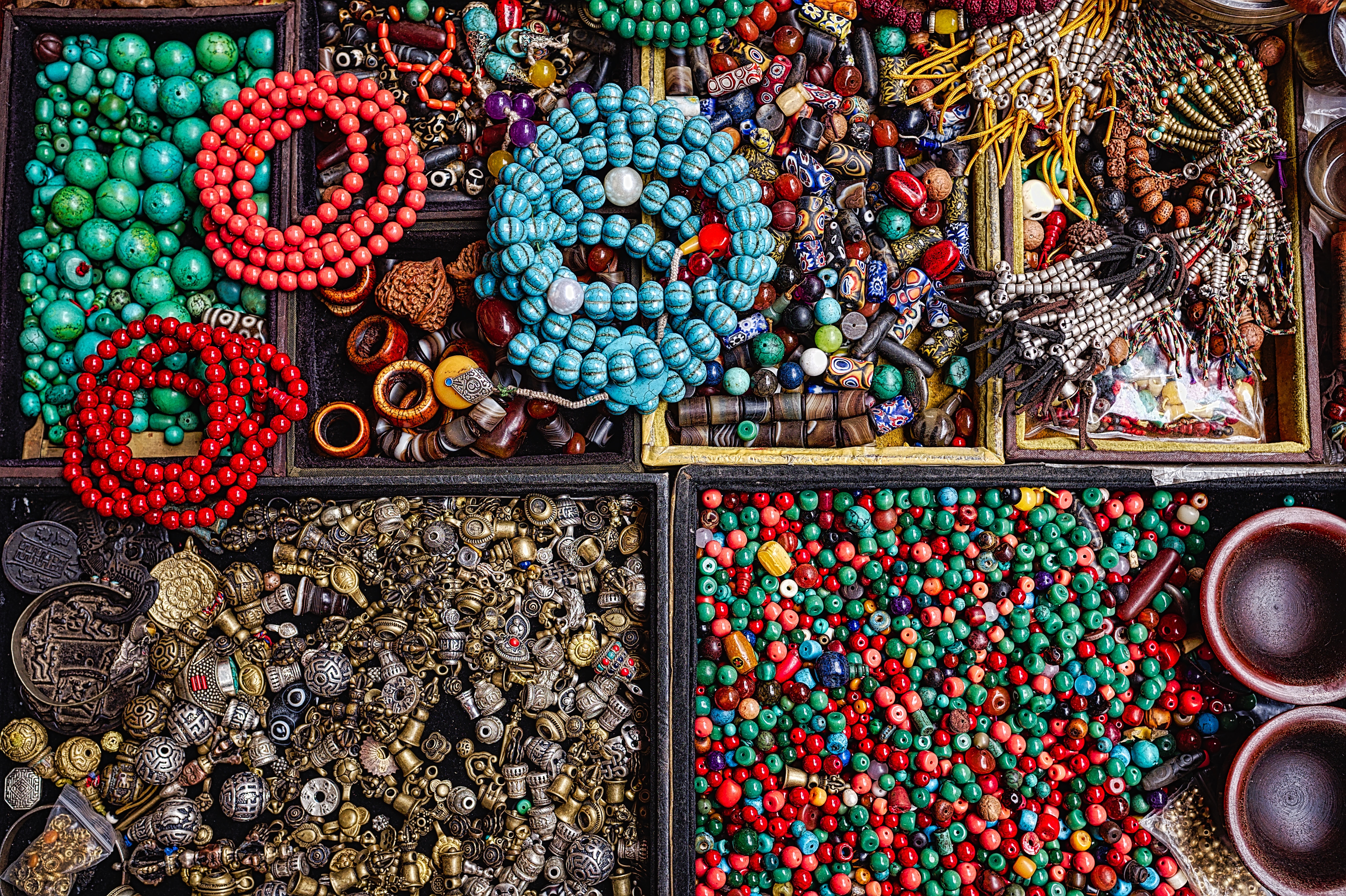 500 Pcs Lava Beads Kit Lava Stone Beads Assorted Colored Chakra