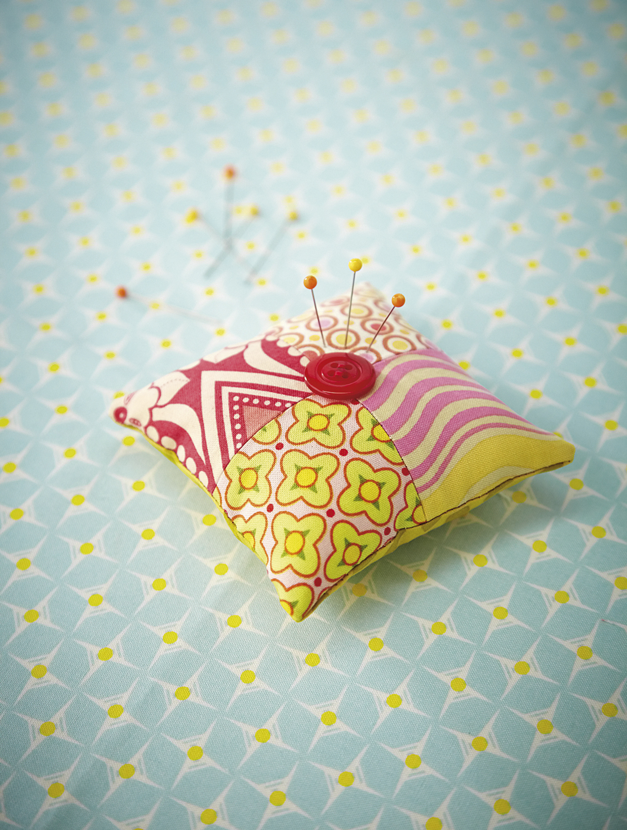 how to make a four patch pin cushion