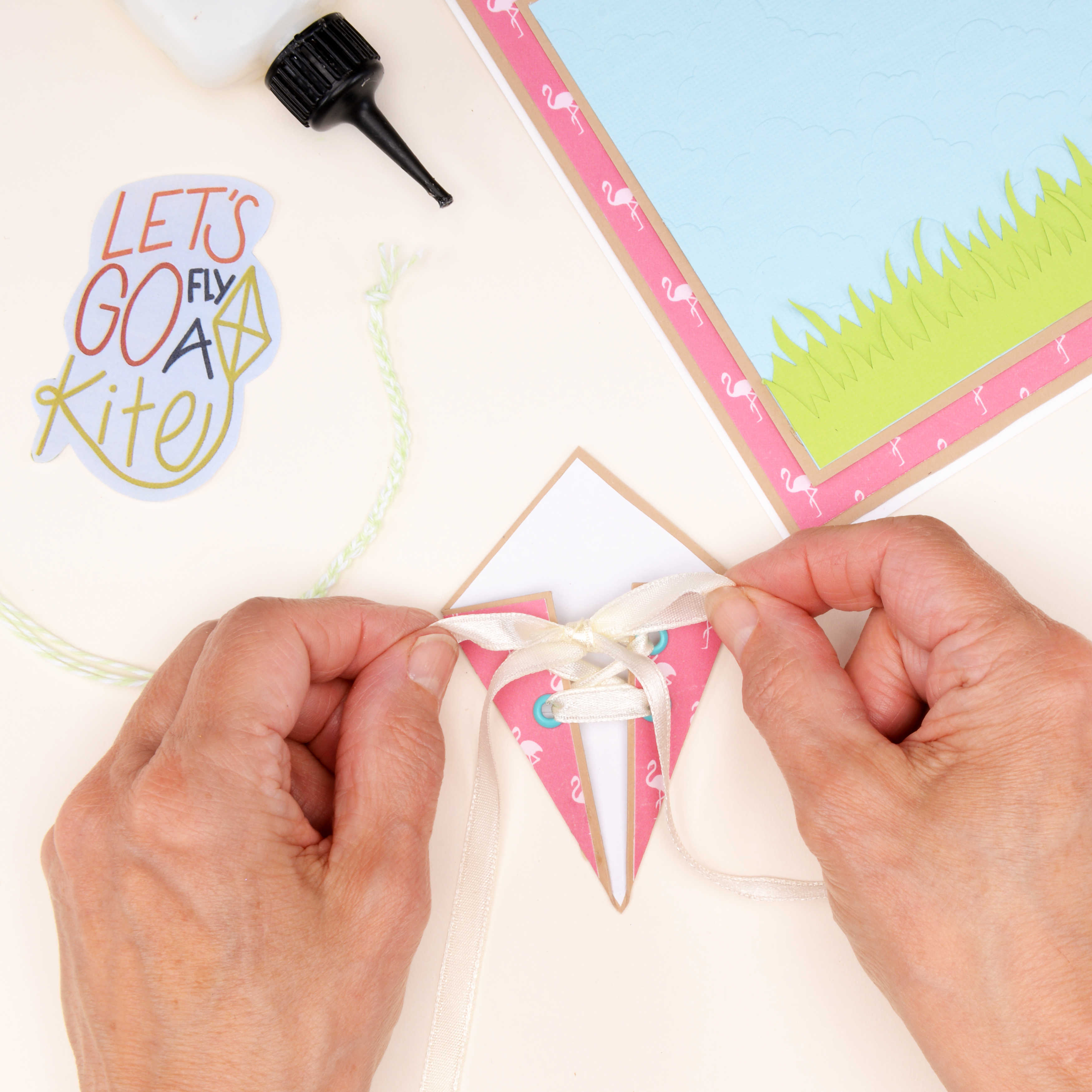 Kite-shaped card, card 2 – step 6