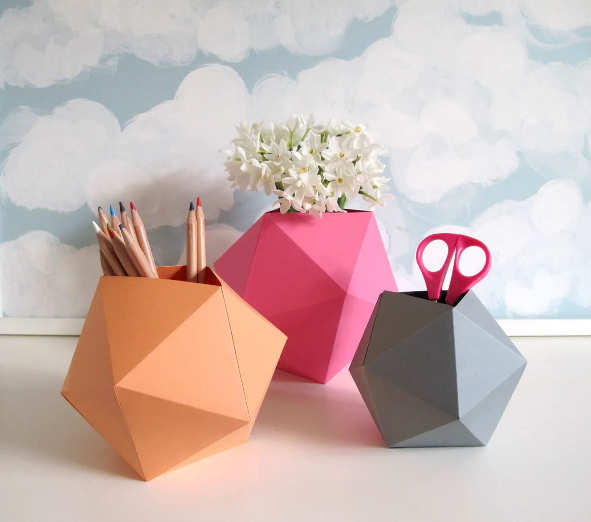 Paper folding project DIY desktop tidies