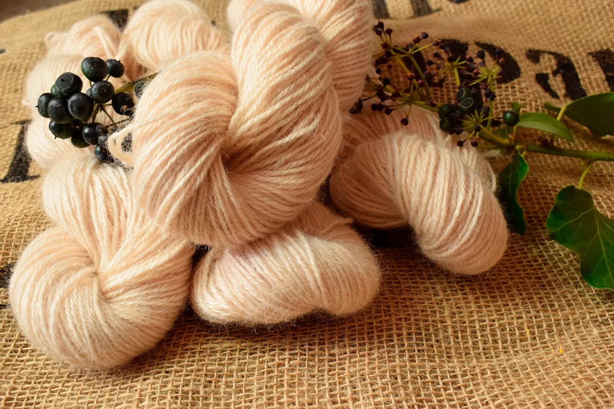Rushlade-hand-dyed-yarn