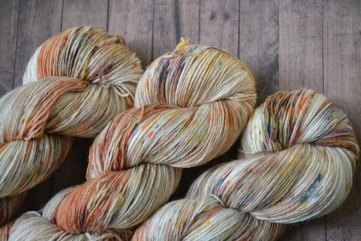 SheepOnMars-hand-dyed-yarn
