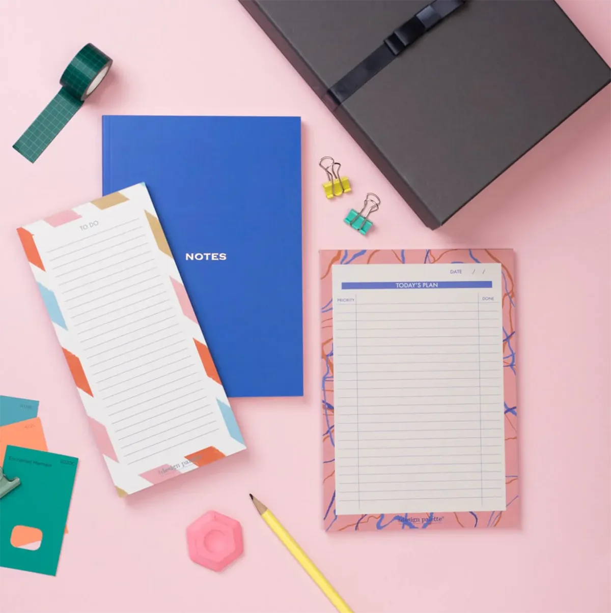 The Design Palette Ultimate stationery subscription box.