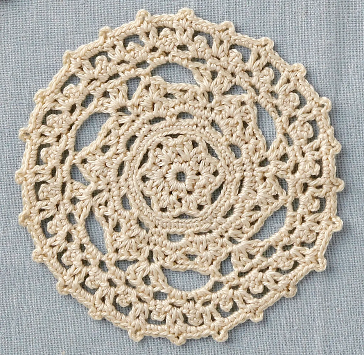 Free_crochet_doily_pattern_02