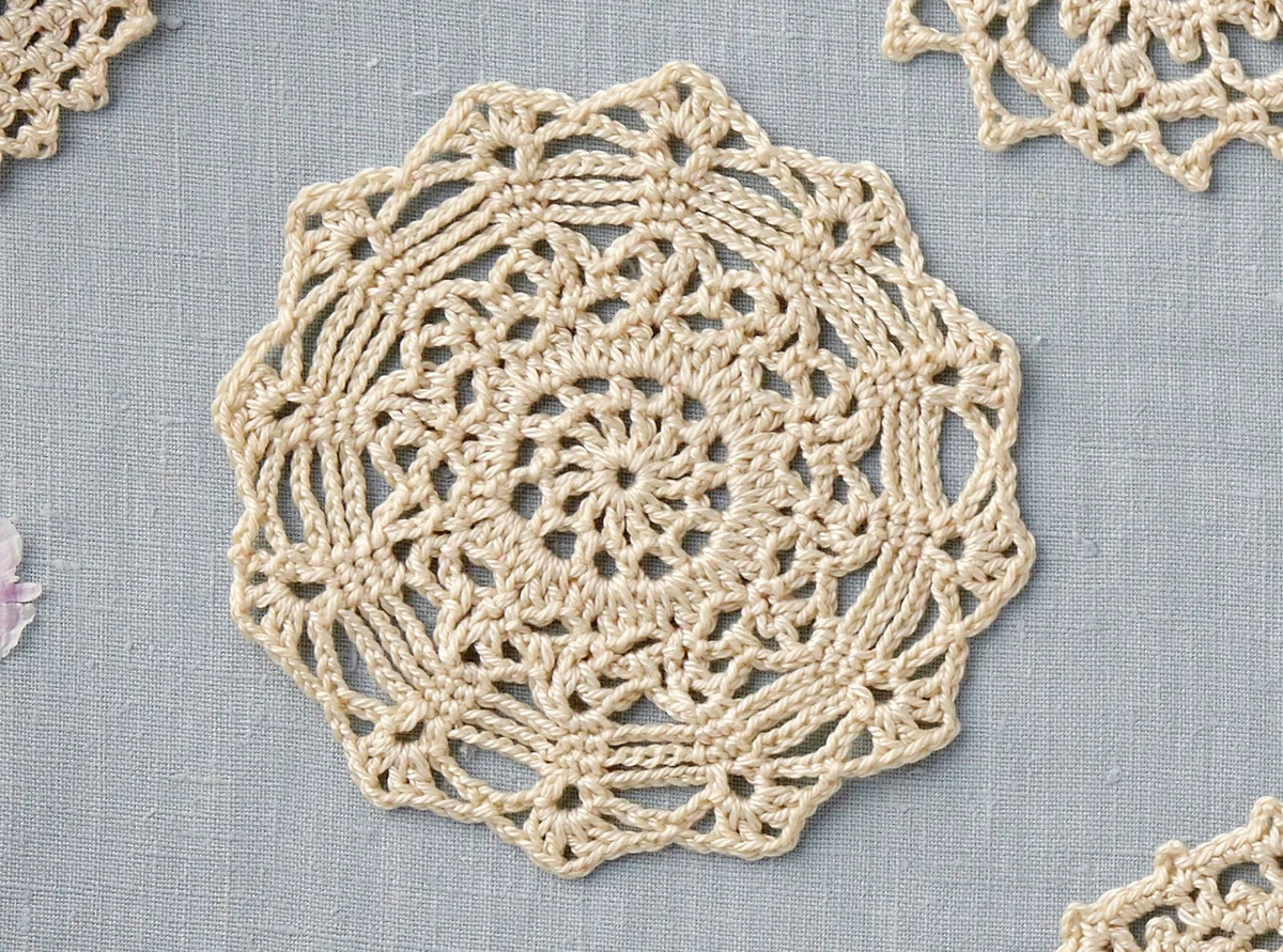Free_crochet_doily_pattern_05