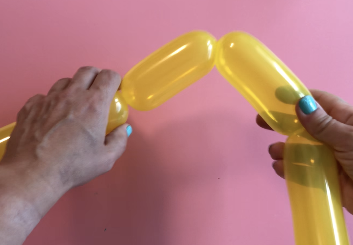How to make a balloon dog for beginners step 16