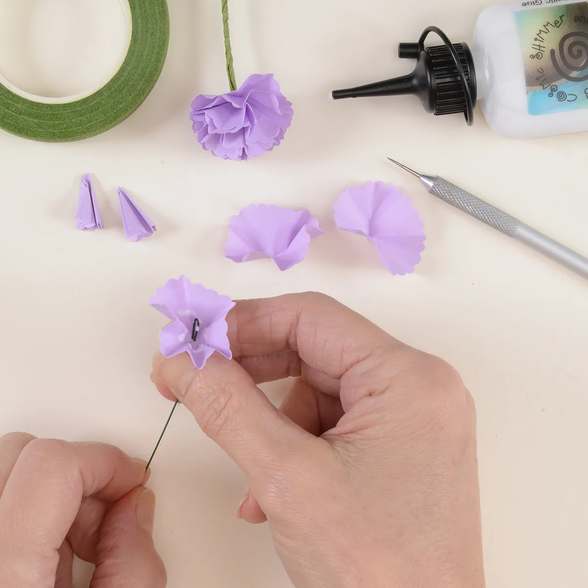 How-to-make-a-flower-bouquet-with-paper-step-6