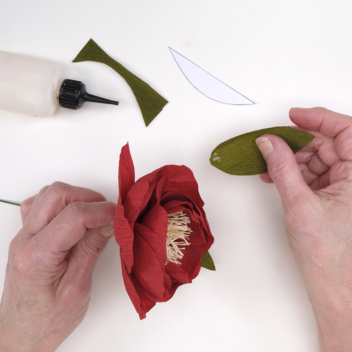 How to make a paper flower bouquet peony - step 7