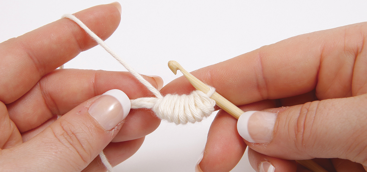 How_to_Irish_crochet_clones_knot_step_05