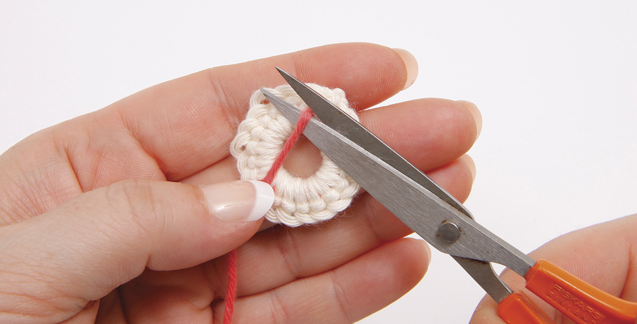 Crochet Magic Ring and Padded Ring Tutorial