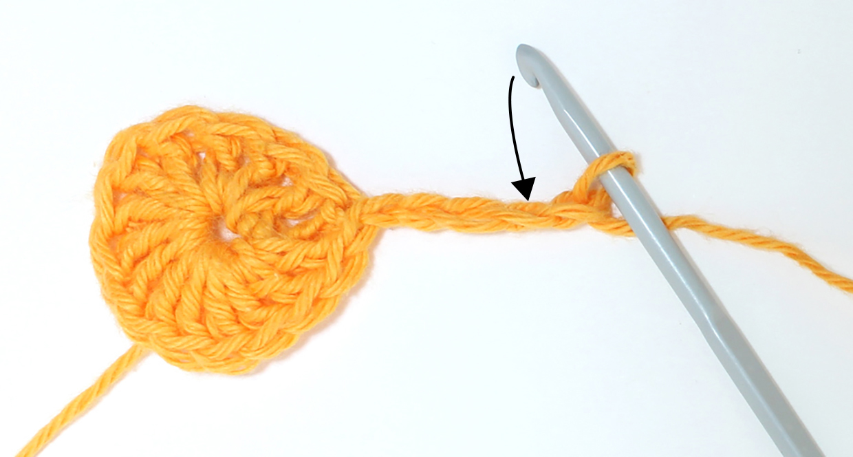 How_to_crochet_a_star_step_03
