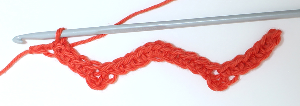 How_to_crochet_chevron_stitch_dc_step_07